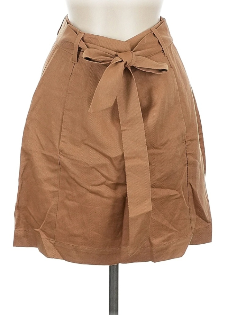 Banana Republic Size 8 Tan Skirt w/ Tie